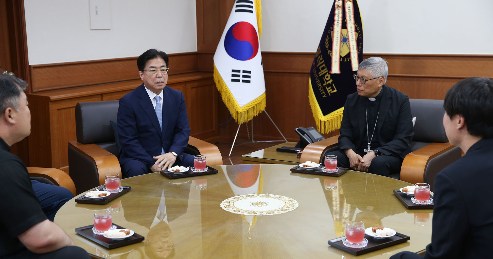 홍콩교구 스티븐 차우 추기경 내방